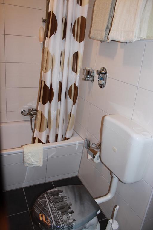 Ferienwohnung Markmann Schwabach Szoba fotó